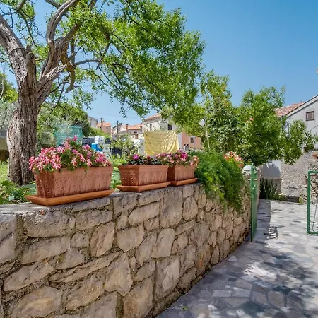 Apartment Mirjana New Mali Losinj Exterior photo