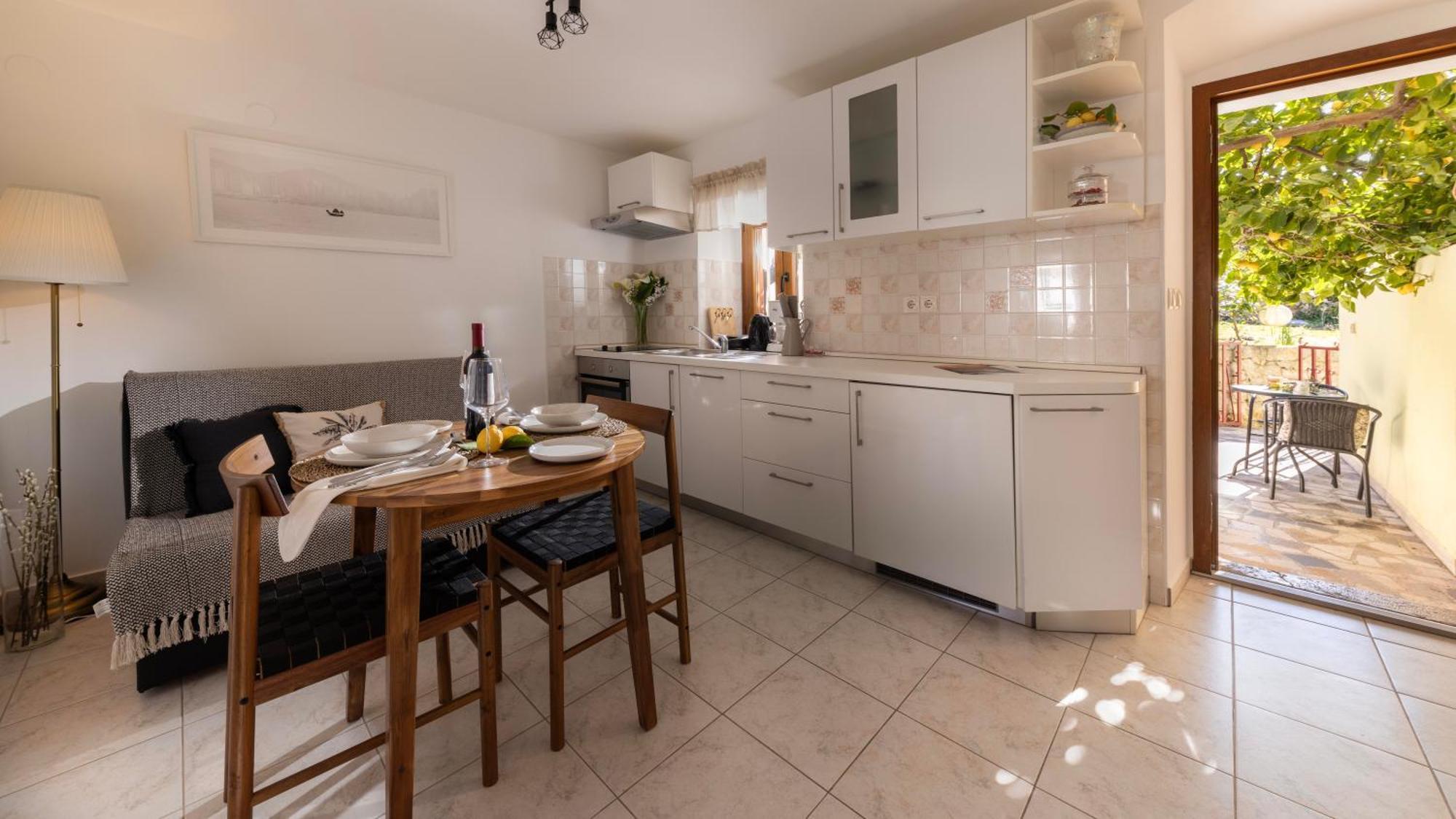 Mirjana New Apartment Mali Losinj